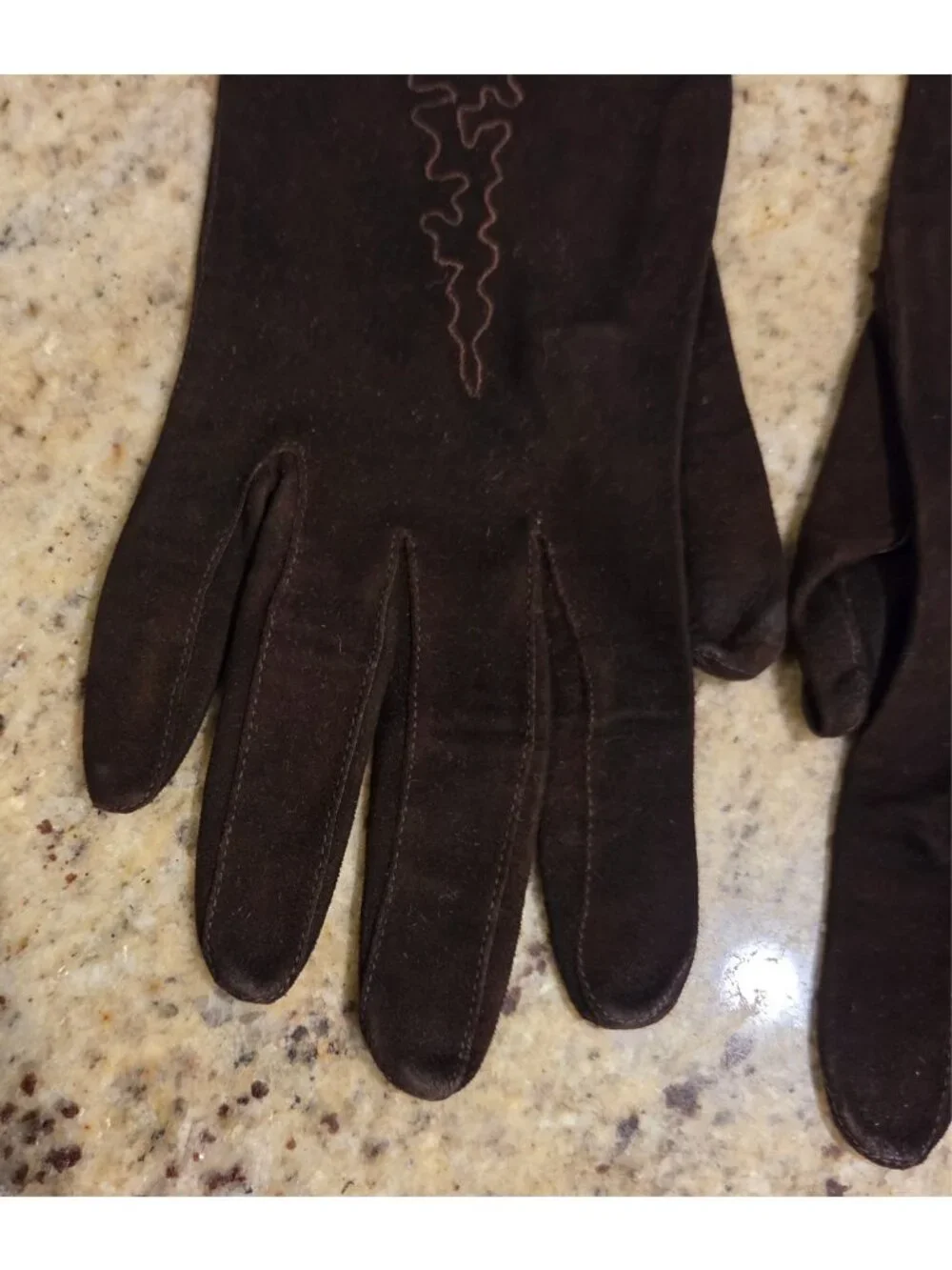 Vintage Womens Size S Brown Suede Leather Formal Gloves Stripple Scroll